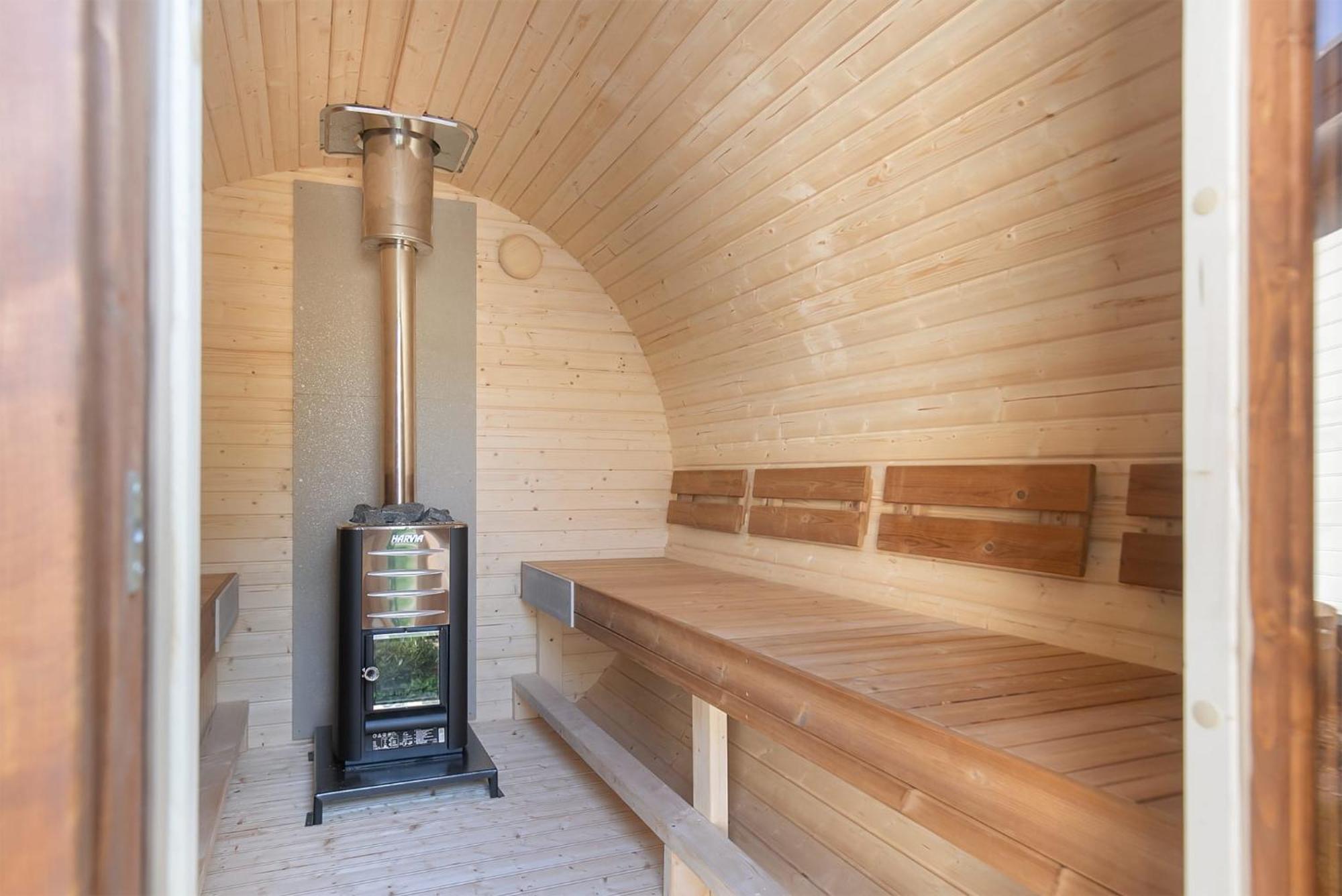 פוטן Veluwe Vakanties Chalets With Private Barrel Sauna - With Pool Bar And Restaurant Facilities In The Veluwe National Park מראה חיצוני תמונה