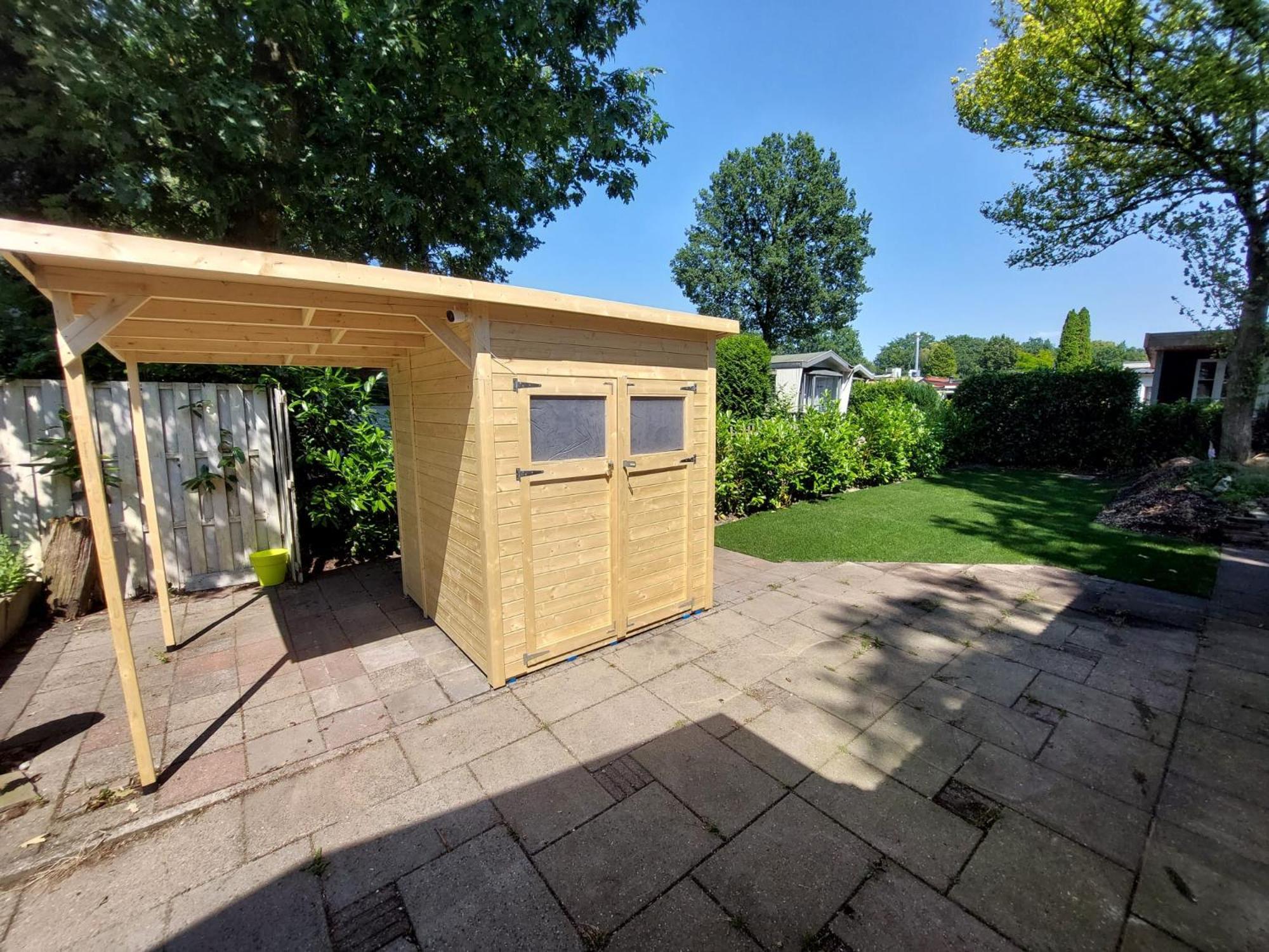 פוטן Veluwe Vakanties Chalets With Private Barrel Sauna - With Pool Bar And Restaurant Facilities In The Veluwe National Park מראה חיצוני תמונה