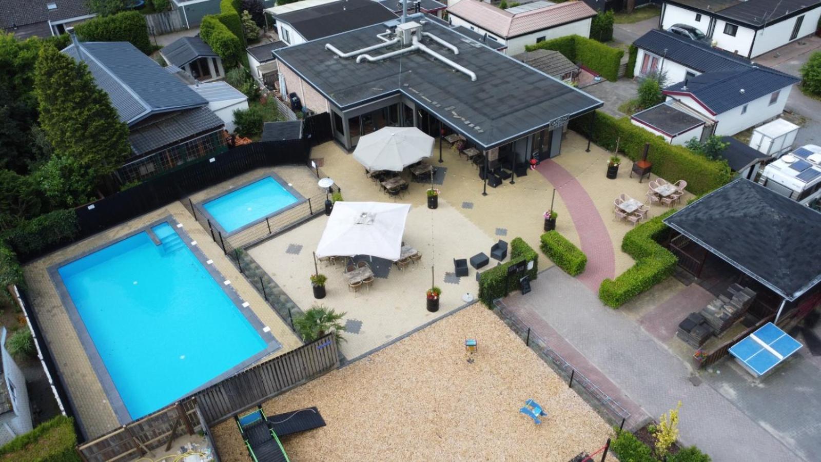 פוטן Veluwe Vakanties Chalets With Private Barrel Sauna - With Pool Bar And Restaurant Facilities In The Veluwe National Park מראה חיצוני תמונה